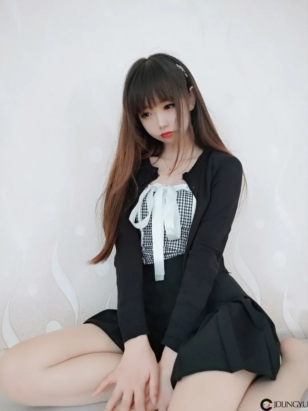 妹子絲襪都破了，好心疼??！插圖26