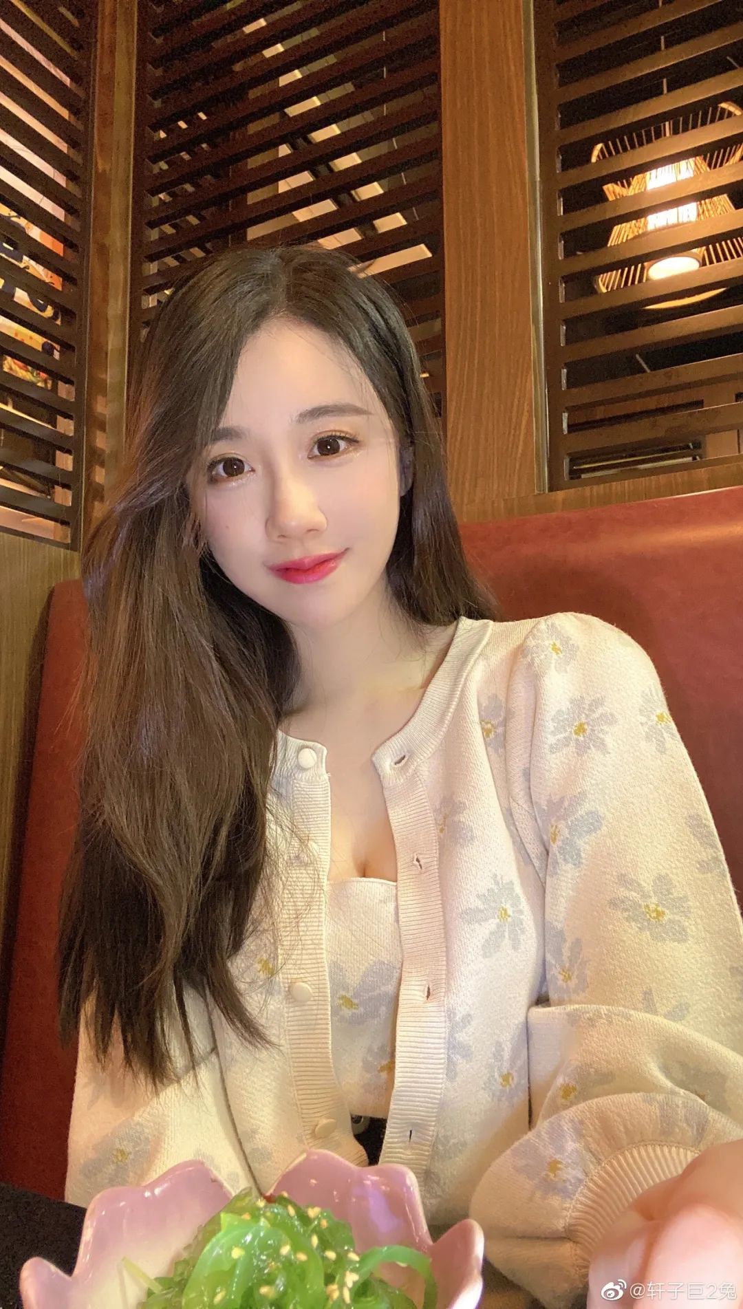小姐姐?睡過站了，要不要叫醒她？插圖32